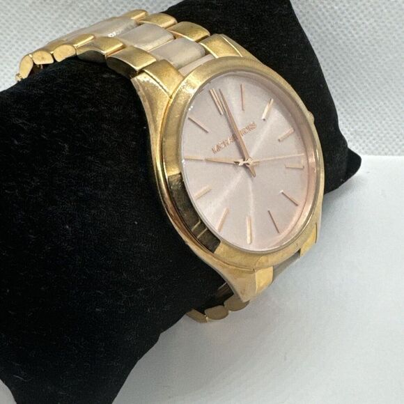 Michael Kors Slim Runway MK4294 Women's Rose Gold Analog Dial Wrist Watch JNA259 - Picture 3 of 11